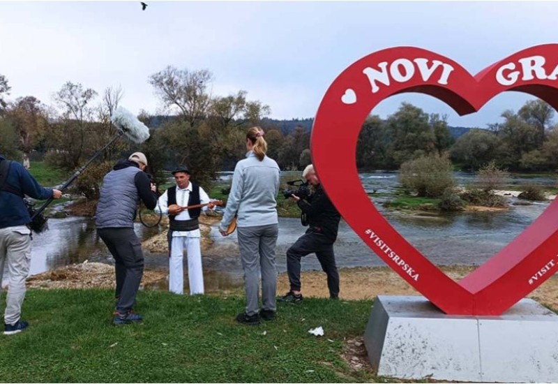 Višečlana porodica Deretić iz Novog Grada useljava u novu kuću