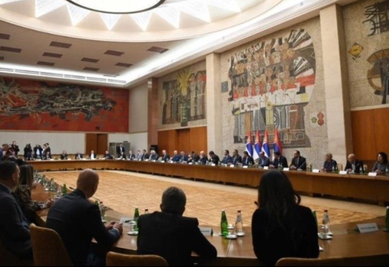 Vučić se sastao sa predstavnicima Srba sa Kosova i Metohije