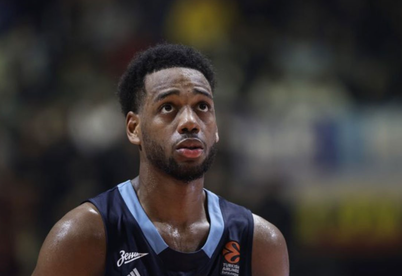 Lojd pauzira tri nedjelje, ne igra protiv Partizana i Zvezde