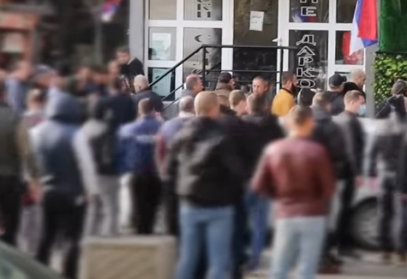 Protestovali Srbi u Sjevernoj Mitrovici