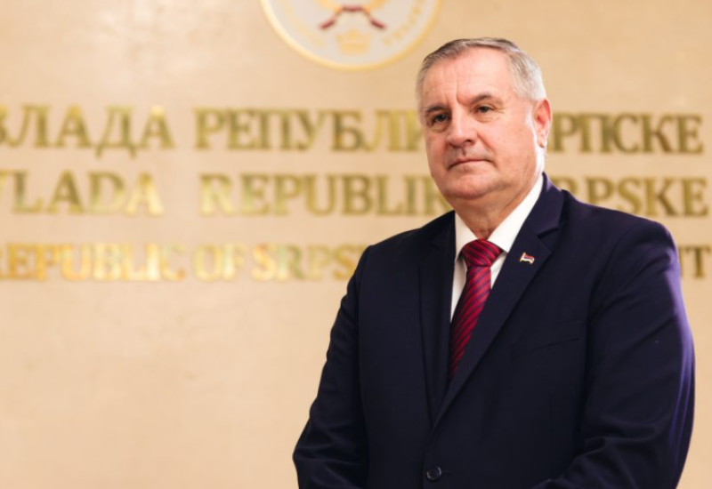 VIŠKOVIĆ: Šmit prvo da razmisli o svom legitimitetu, pa onda o postupcima u BiH