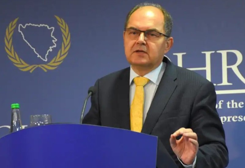 Berliner Zeitung: Šmit nanosi veliku štetu ugledu Njemačke, vlada bi trebalo da ga smijeni