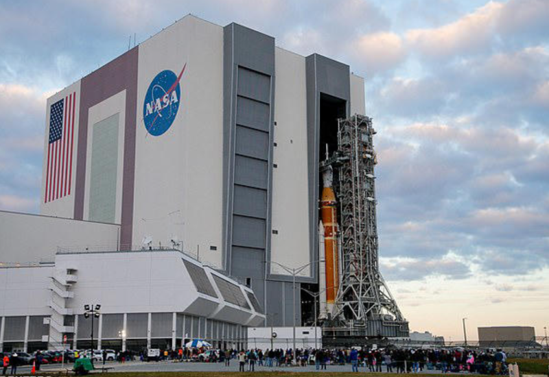 NASA odgađa misiju slijetanja na Mjesec 2027. zbog tehničkih problema i teorija zavjere o drevnom gradu