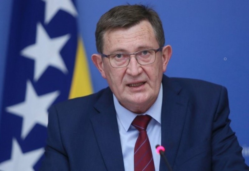Ministarstvo transporta i komunikacija BiH na meti revizora: Devet auta, a Mitrović u iznajmljenom vozilu