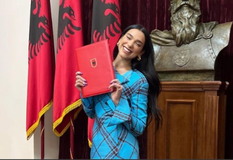 Dua Lipa dobila albansko državljanstvo