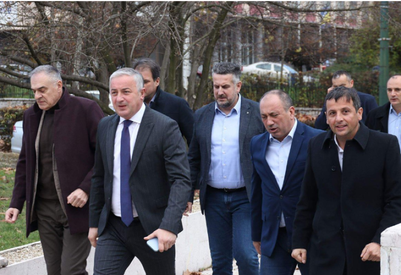 Nije postignut dogovor o izboru delegata na sastanku opozicije i SDP-a