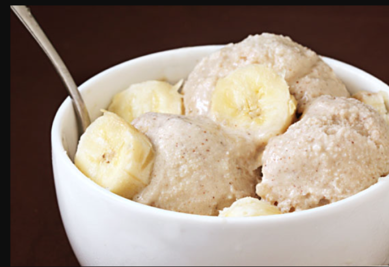 Američki zvaničnik optužen da je unukama u sladoled stavio drogu