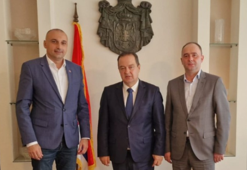 Sastanak Ivice Dačića i Darka Banjca