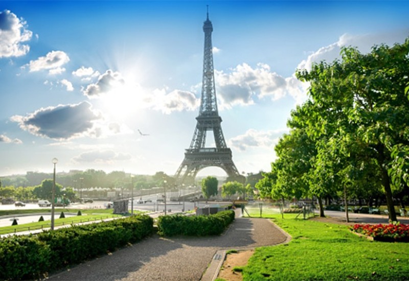 PARIZ: Masovni štrajk zatvorio Ajfelov toranj