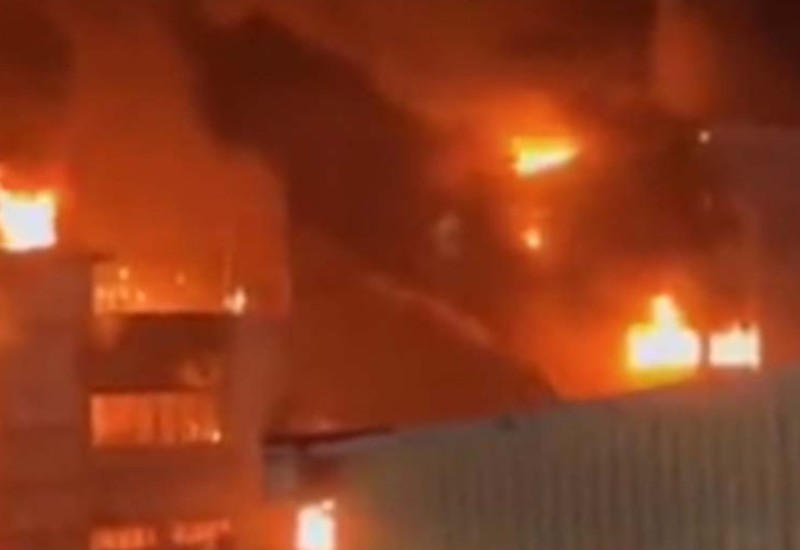 Požar u hotelu, ima žrtava: Izvlače ljude sa balkona i prozora (VIDEO)