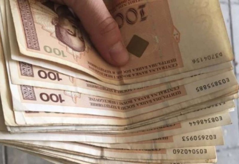 Radnicima samo pusti san: 13. plata  - poklon koji izostaje