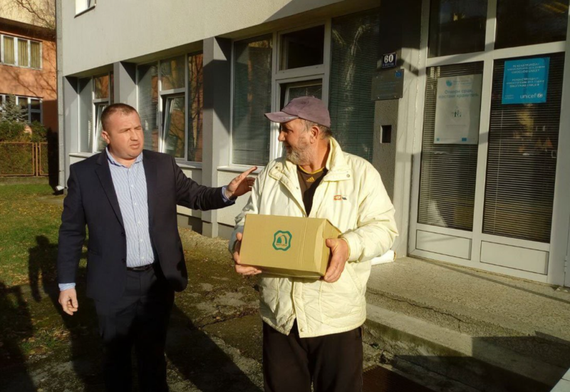 Paketi socijalno ugroženim: "Ne mogu ni struju platiti, kako da preživim"