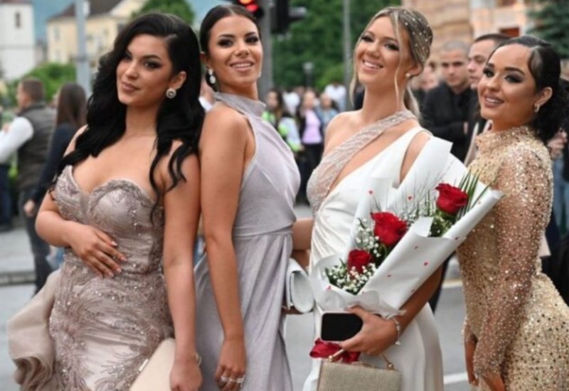 Matursko veče udar na džepove roditelja: Koliko je novca potrebno