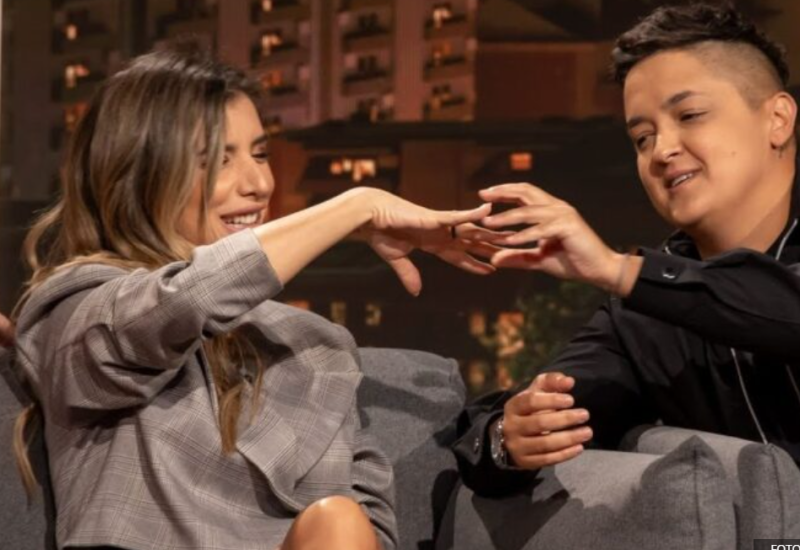 Pjevačica spremila prsten: Marija Šerifović zaprosila Jovanu Pajić VIDЕO