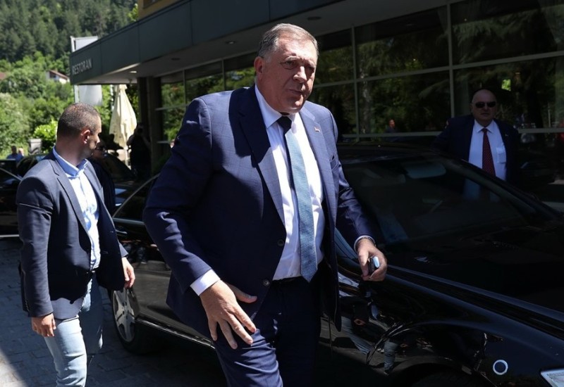 Dodik: Odluka o Ustavnom sudu BiH odgovor na izbacivanje Srba
