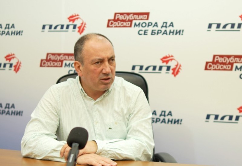 Crnadak: Političkom trgovinom SNSD ugrožava i Narodnu skupštinu i Republiku Srpsku
