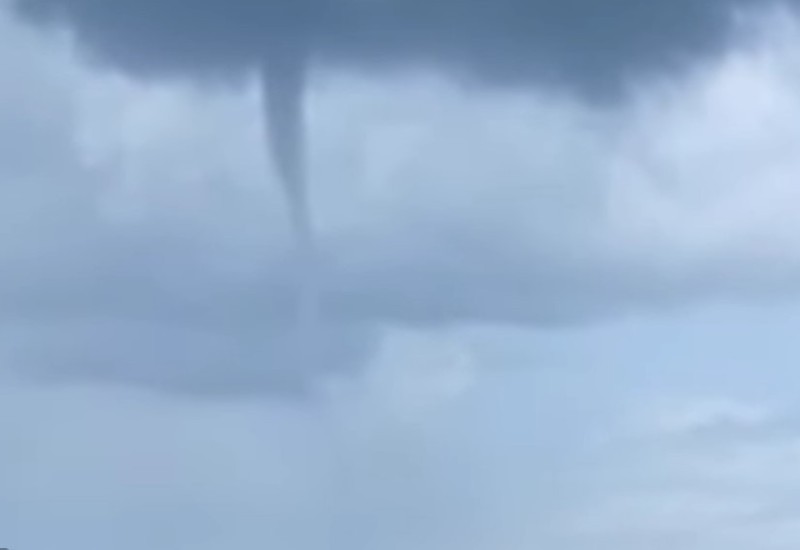 Nevrijeme, kiša i pijavice u Splitu i široj okolini (VIDEO)