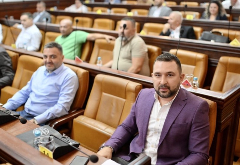 Apsolvirane tačke o gradskim preduzećima: Pećanac prozvao rukovodstvo ZIBL-a