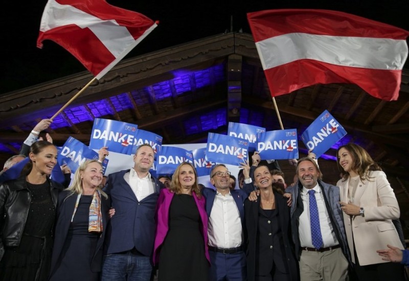 U Austriji pobijedila stranka koju su osnovali nacisti