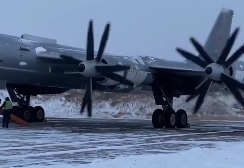 Ruski bombarderi stigli u Kinu (VIDEO)
