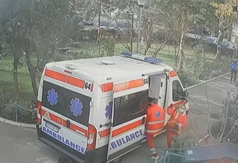 Drama u Beogradu: Dijete palo sa trećeg sprata