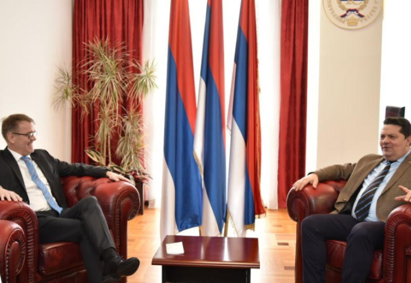 Stevandić s ambasadorom Norveške: Dodatno razvijati saradnju na privrednom nivou