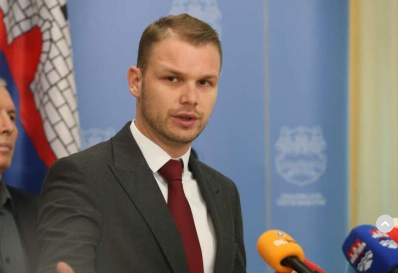 "Nadam se da sutra NEĆE BITI DOJAVE O BOMBI" Stanivuković i odbornici nisu dogovorili datum sjednice Skupštine grada