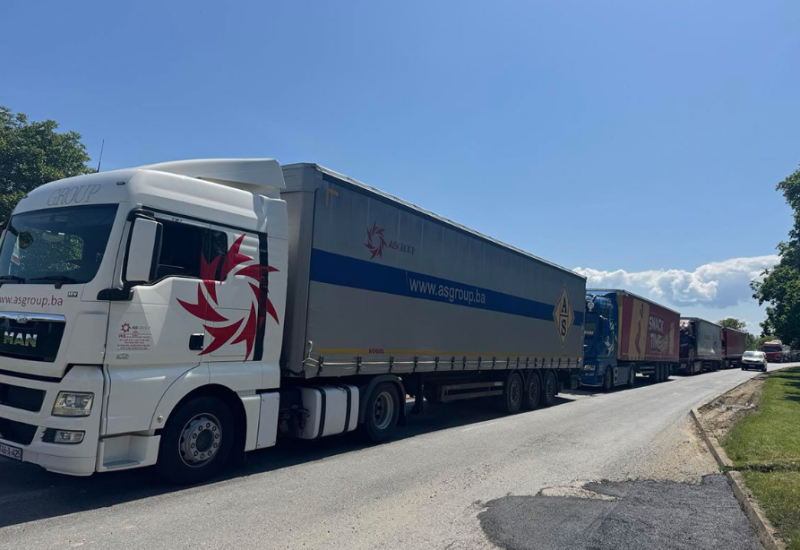 Čak 300.000 kamiona spremno blokirati pravce ka i iz EU