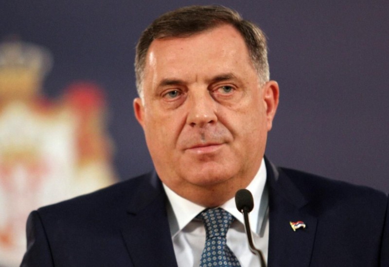 Dodik donirao 100.000 evra Savezu Srba u Rumuniji