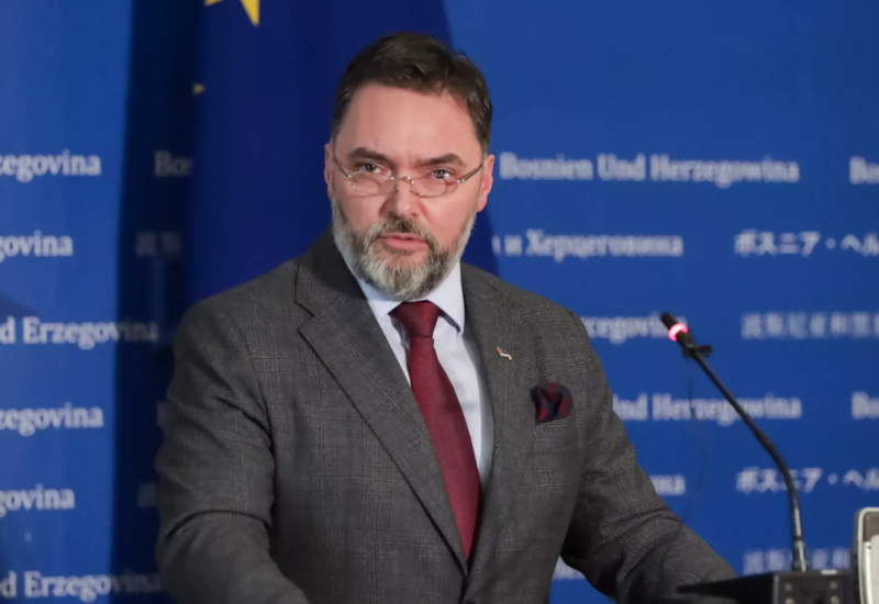 Prijetnje ministru Košarcu i njegovoj porodici nakon objave saučešća