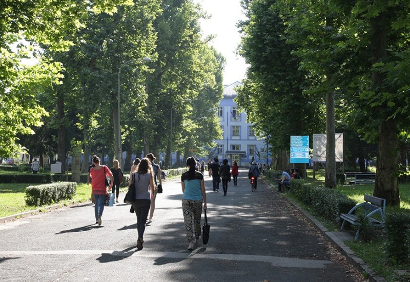 U školskoj 2021/2022. godini upisano 76.028 studenata
